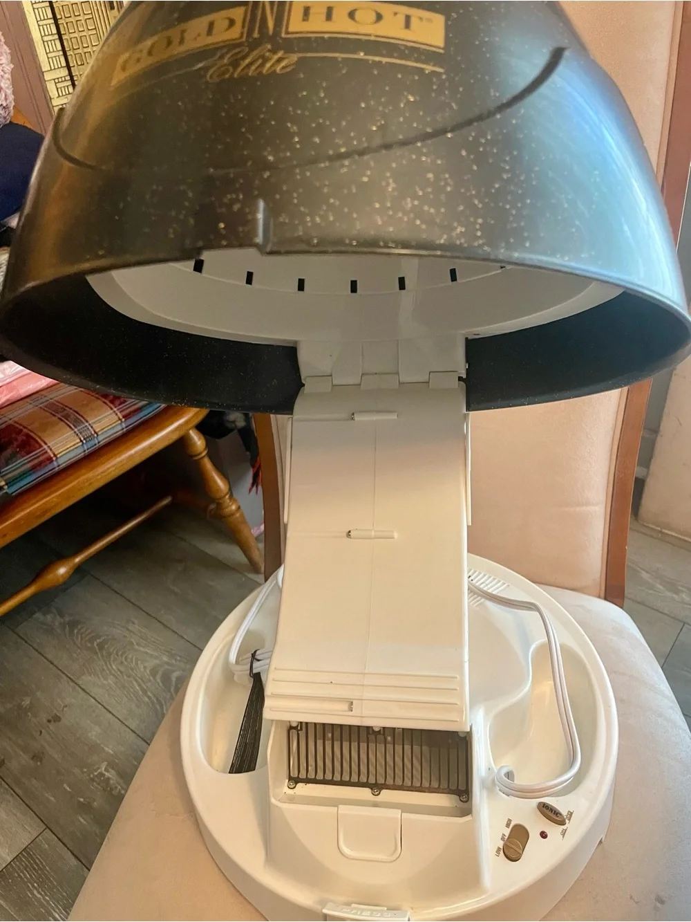 Gold ‘N Hot Elite Hooded Hair Dryer - Black with Gold Speckle
